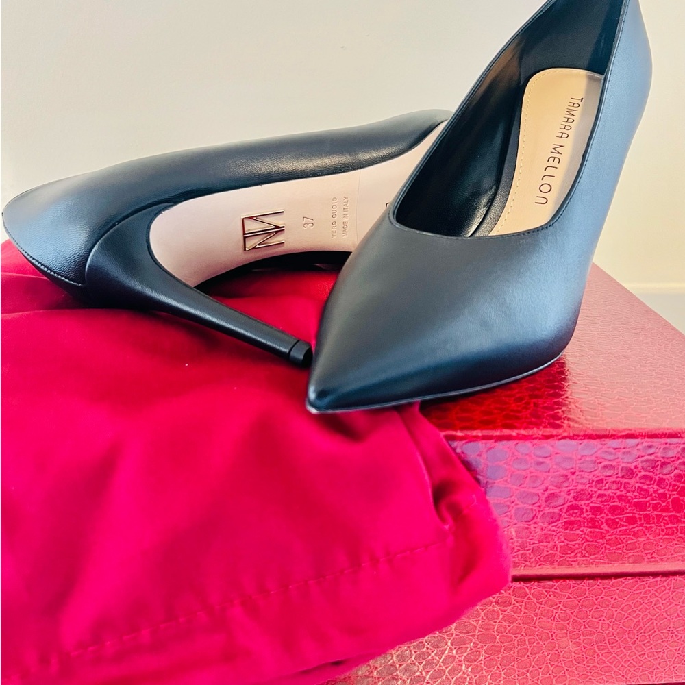 Tamara Mellon Black Pointed Toe Stilettos with Red dust bag